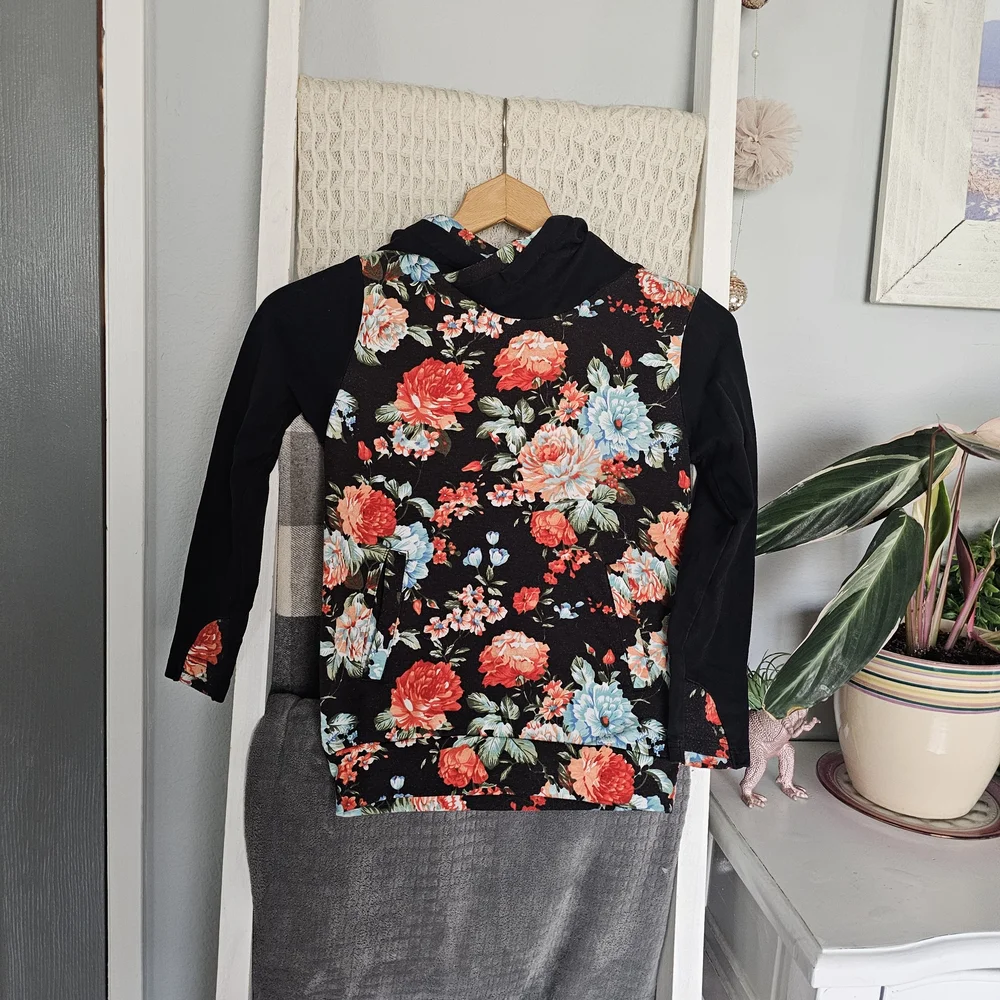 Hazel Blues Kids 4T Cowlneck Hoodie Black Floral, Thumb Holes & Pockets - Picture 1 of 5